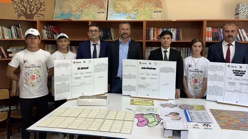 BAŞKAN CİVA’DAN ESKİPAZAR BİLİM FUARI ZİYARETİ
