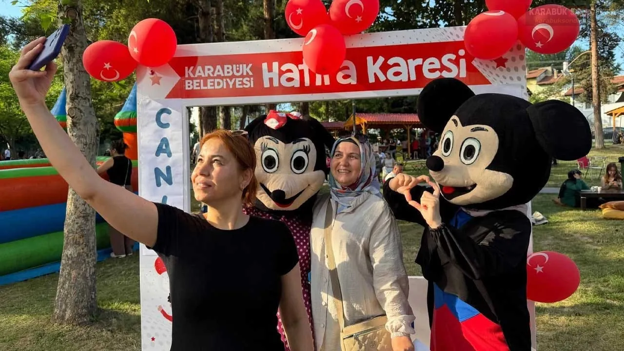 HAS BAHÇE’DE BABALAR GÜNÜ ŞÖLENİNE YOĞUN İLGİ