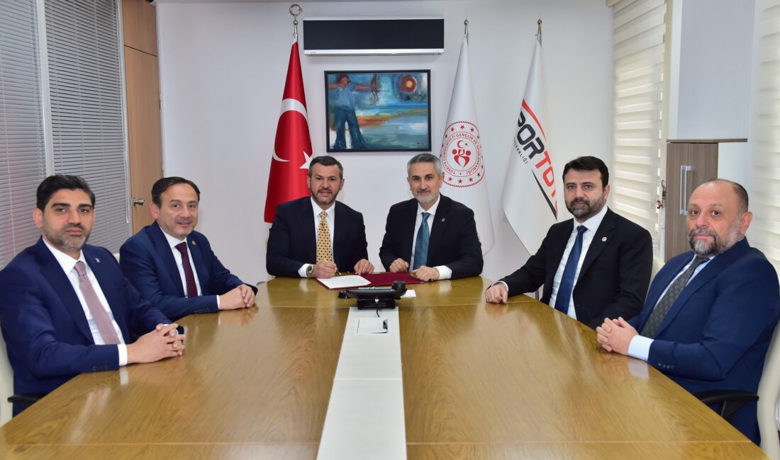 Karabük Belediyesi ile Spor Toto Teşkilat Başkanlığı arasında imzalanan protokol