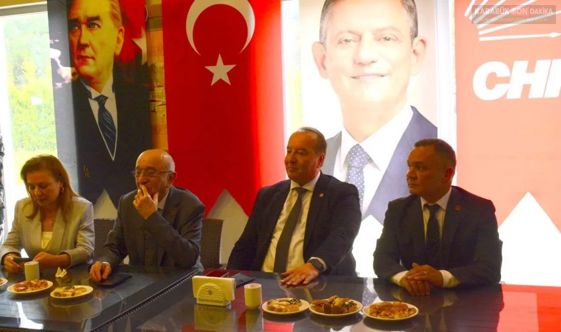 CHP Safranbolu İlçe Başkanı Cumhur Onkardeşler, bayramlaşmada sert konuştu: "Partimize