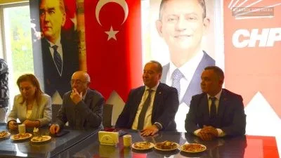 CHP Safranbolu İlçe Başkanı Cumhur Onkardeşler, bayramlaşmada sert konuştu: "Partimize