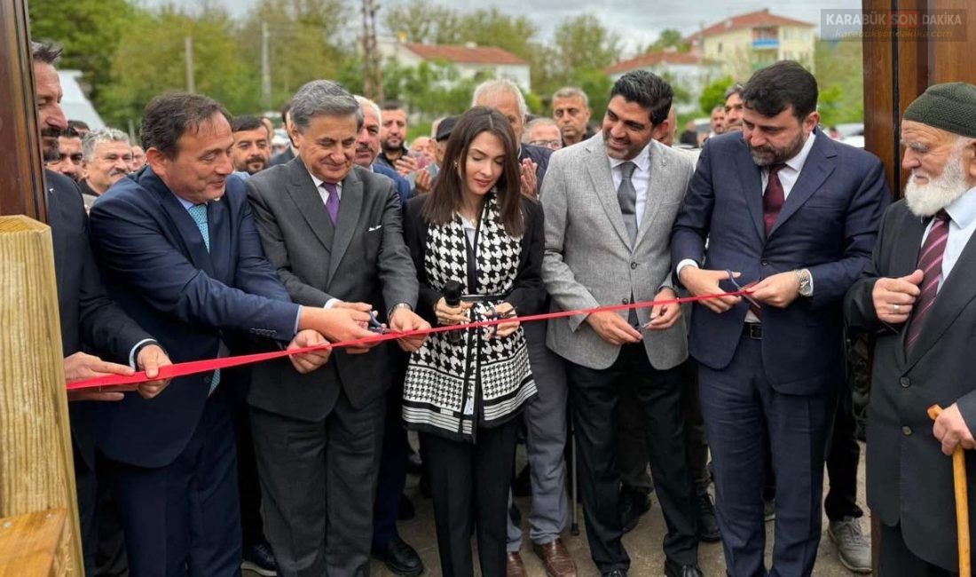 ESKİPAZAR’A YENİ YAŞAM ALANI: MİLLET BAHÇESİ DUALARLA AÇILDI Eskipazar Millet Bahçesi dualarla hizmete açıldı. Karabük Milletvekili Ali Keskinkılıç'ın
