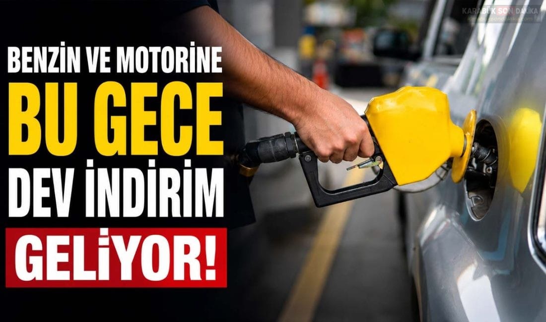 Akaryakıt fiyatlarında bu gece yarısından itibaren geçerli olması beklenen indirim
