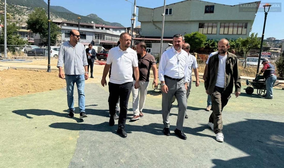 Karabük Belediyesi tarafından yapımı süren 4 yeni tema parkta çalışmalar