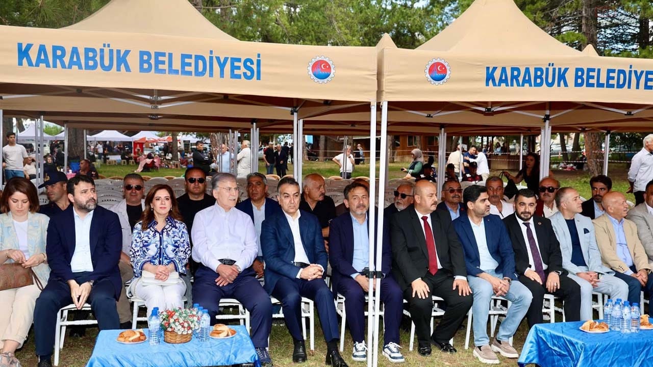 ALADAĞ ŞENLİKLERİ KARABÜK'TE COŞKUYLA KUTLANDI