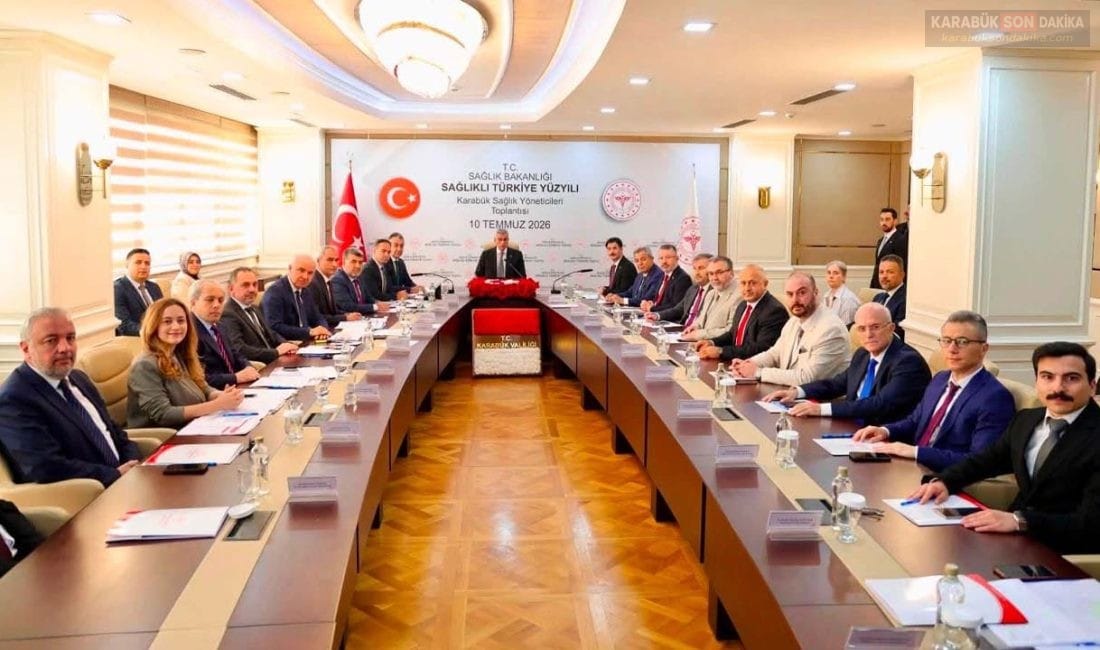 KARABÜK’TE SAĞLIK ZİRVESİ: YENİ DÖNEMİN YOL HARİTASI BELİRLENDİ Sağlık Bakanı Prof. Dr. Kemal Memişoğlu başkanlığında gerçekleştirilen "Sağlıklı Türkiye
