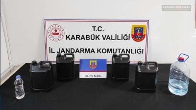 Karabük'te jandarma ekiplerinin düzenlediği iki ayrı operasyonda 598 sentetik hap