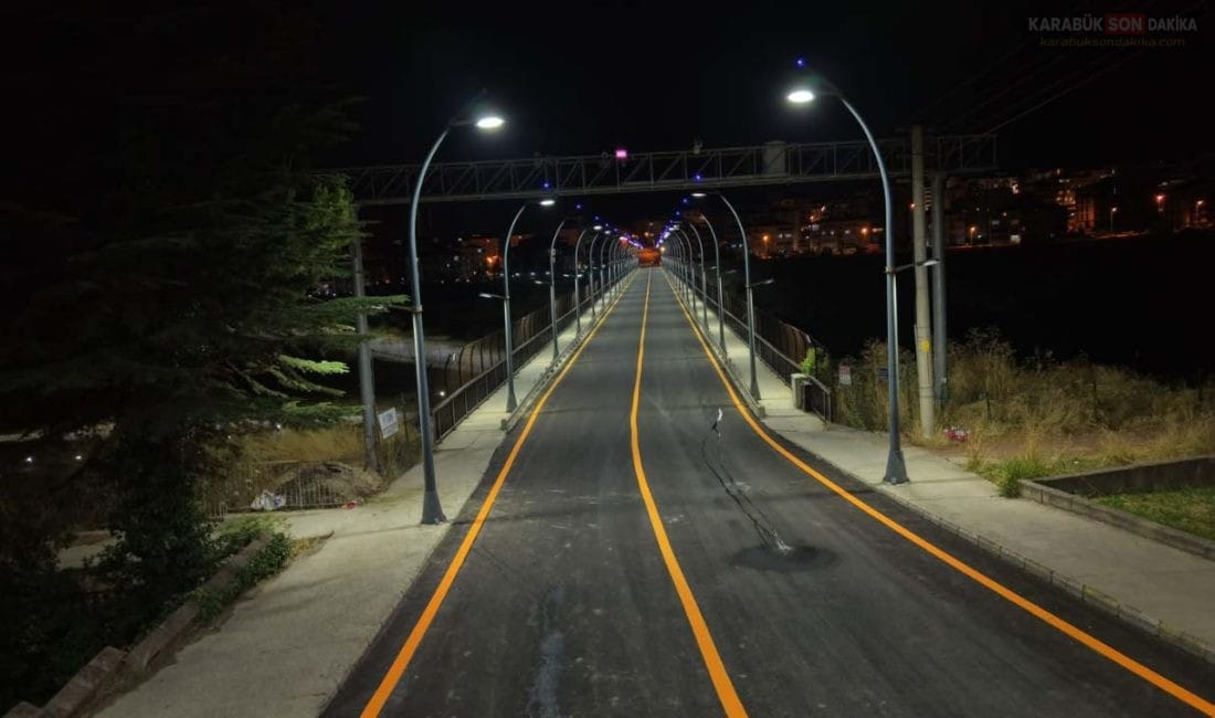 KANYON KÖPRÜ YENİDEN HİZMETTE! GÜÇLÜ ALTYAPIYLA TRAFİĞE AÇILDI Karabük Belediyesi, Kanyon Köprü'de yürüttüğü kapsamlı bakım, onarım ve altyapı