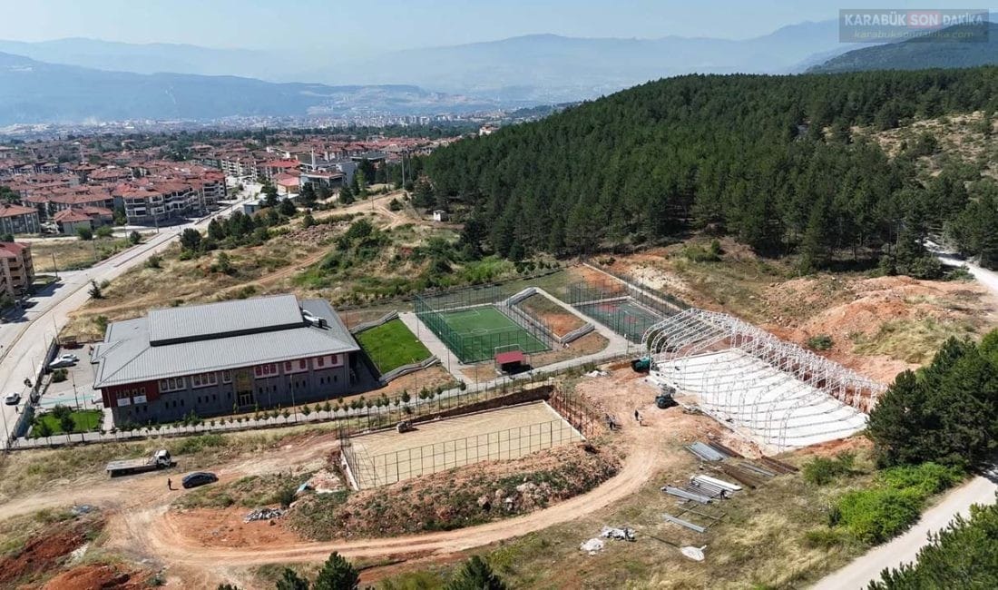 KARABÜK’TE SPOR VE YURT YATIRIMLARINDA SONA DOĞRU Karabük'te yapımı süren spor tesisleri ve yurt projelerinde çalışmalar hız