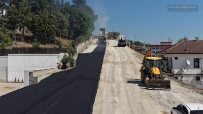 Karabük Belediyesi, zemin kayması ve altyapı sorunları çözülen Esentepe Rampası'nda